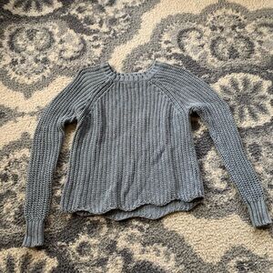 American Eagle Gray Knit Sweater